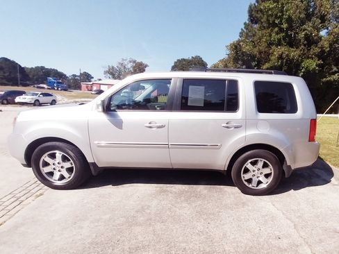 Used 2011 Honda Pilot Touring image 4