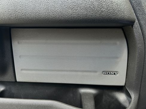 Used 2014 Ford F150 4x4 SuperCrew image 23