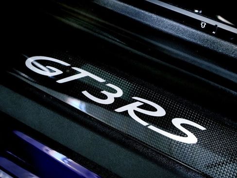 Used 2016 Porsche 911 GT3 RS image 29
