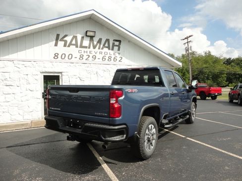 New 2025 Chevrolet Silverado 2500 Custom image 14