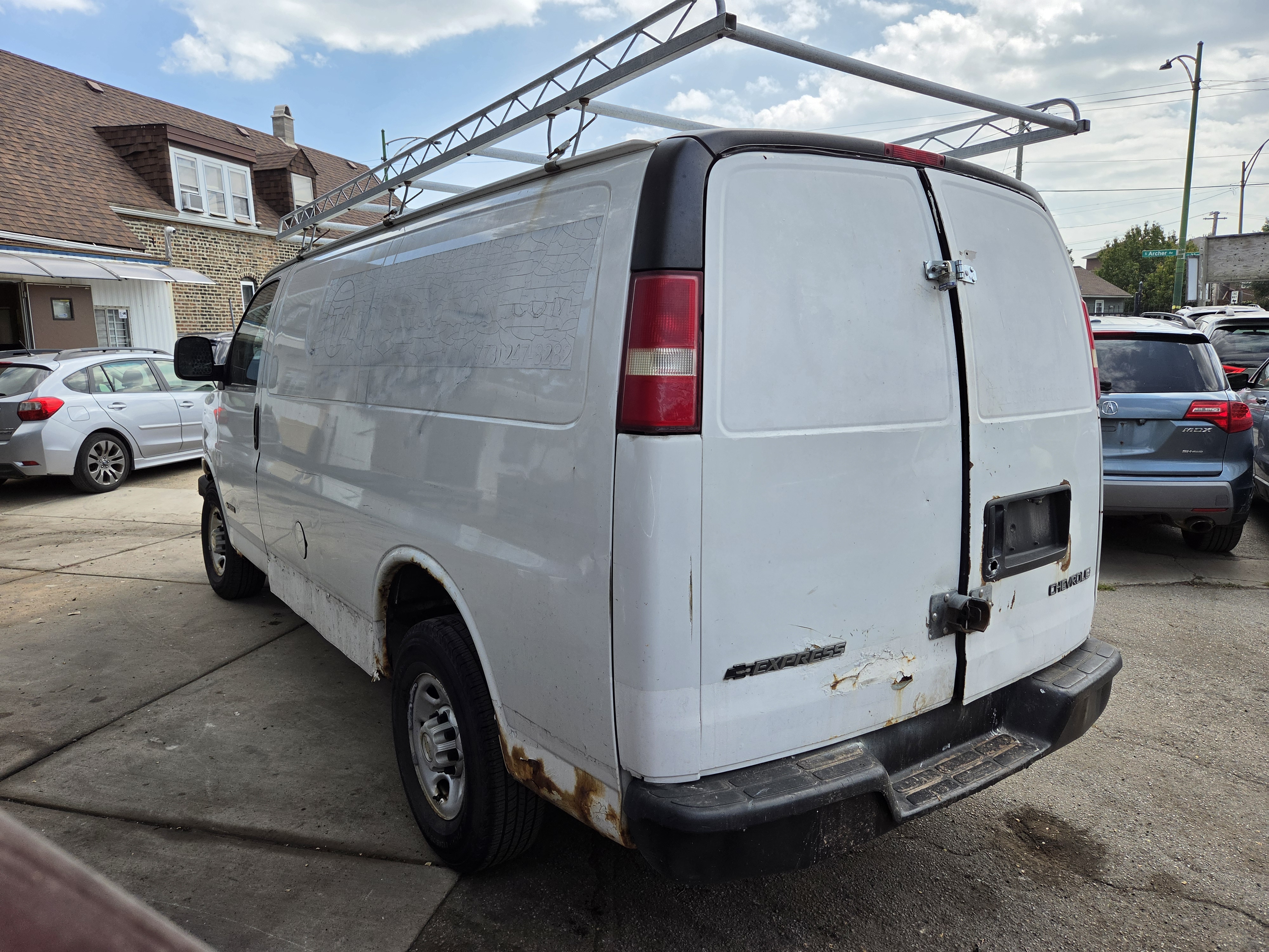 Used 2005 Chevrolet Express 2500 UNAVAIL RWD image 4