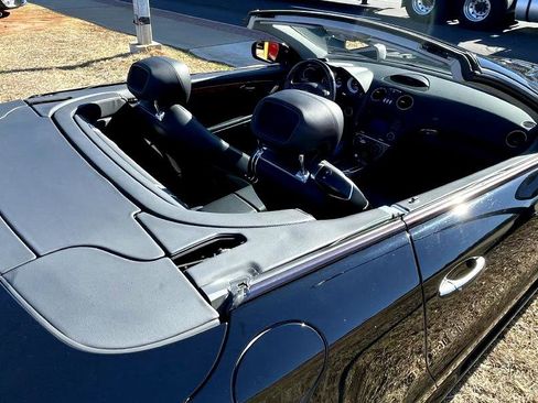 Used 2009 Mercedes-Benz SL 550 image 6