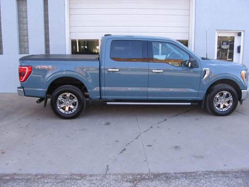 Used 2023 Ford F150 XLT image 19