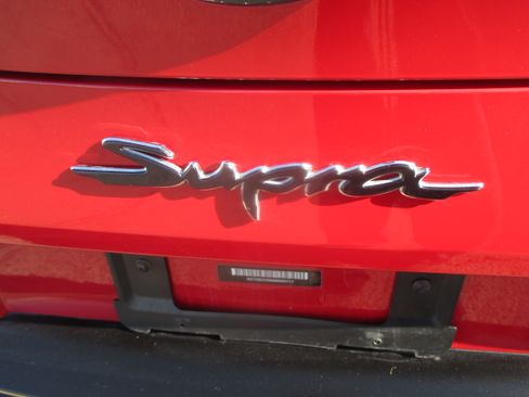 Used 2021 Toyota Supra Premium RWD image 12