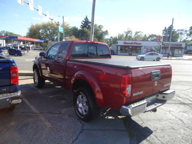 Used 2012 Suzuki Equator 2WD Extended Cab image 2