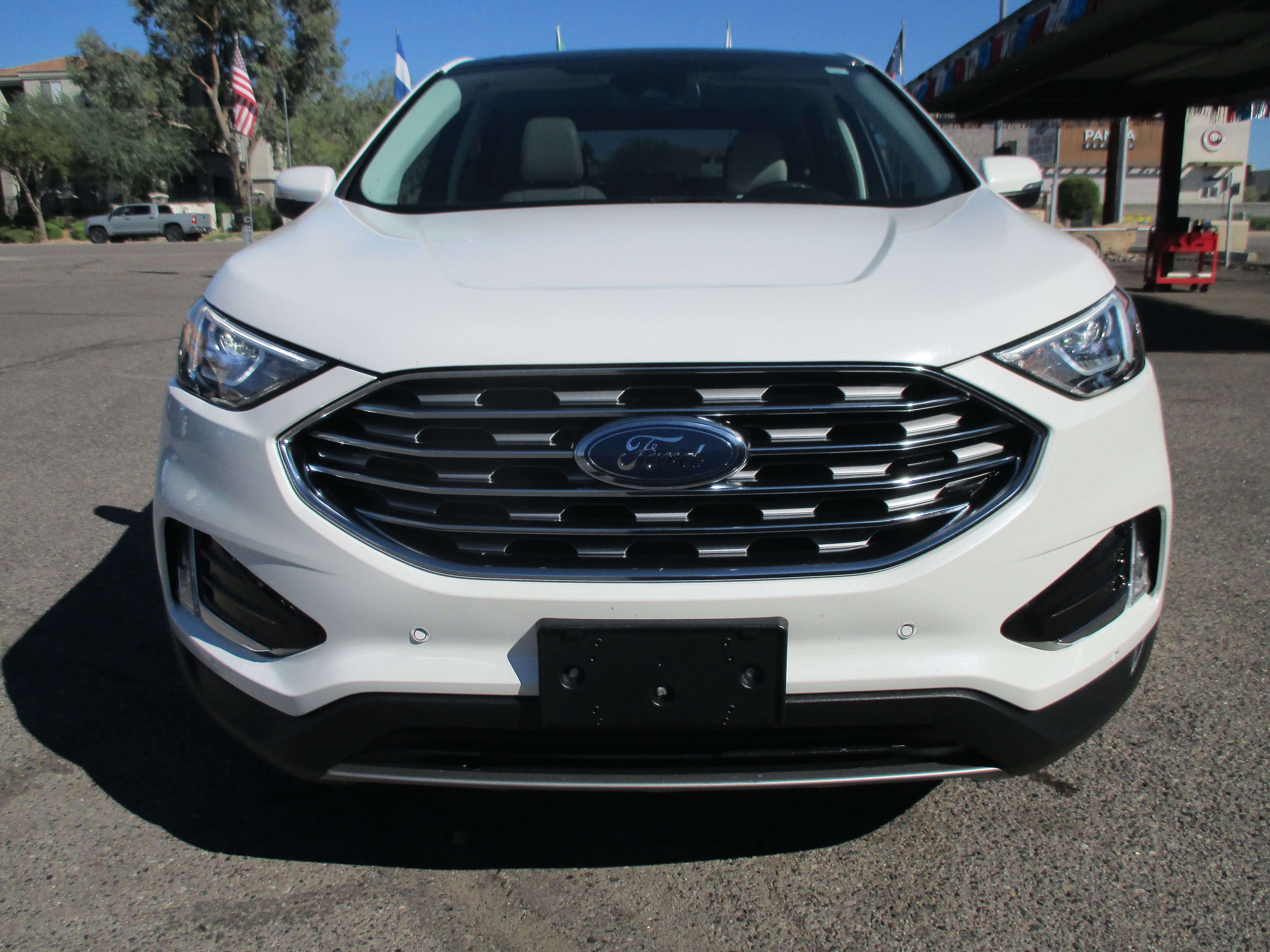 Used 2021 Ford Edge Titanium Sport Utility 4D AWD/4WD image 17