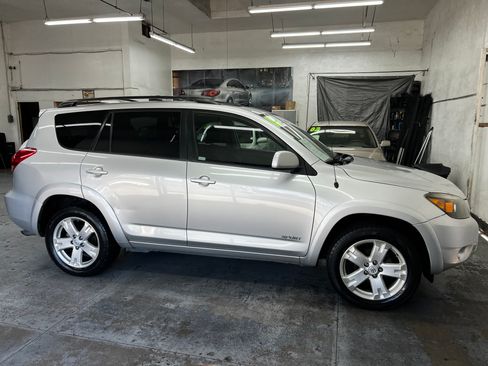 Used 2007 Toyota RAV4 Sport image 3