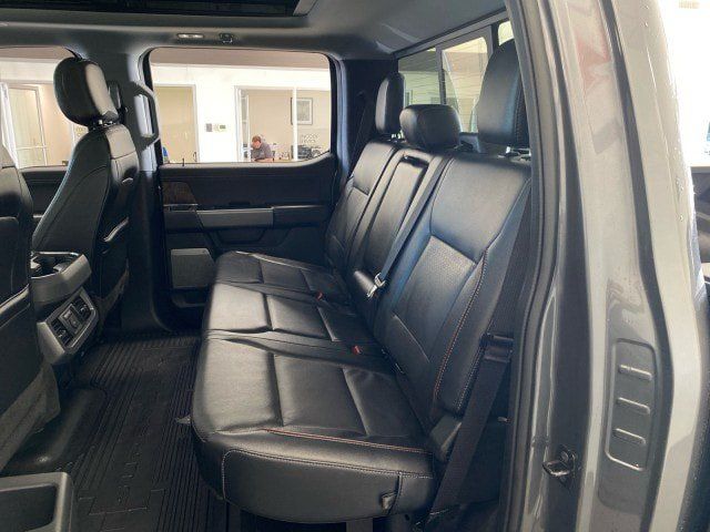 Certified 2024 Ford F350 Lariat AWD/4WD image 9