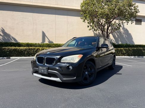 Used 2013 BMW X1 xDrive35i AWD/4WD image 1