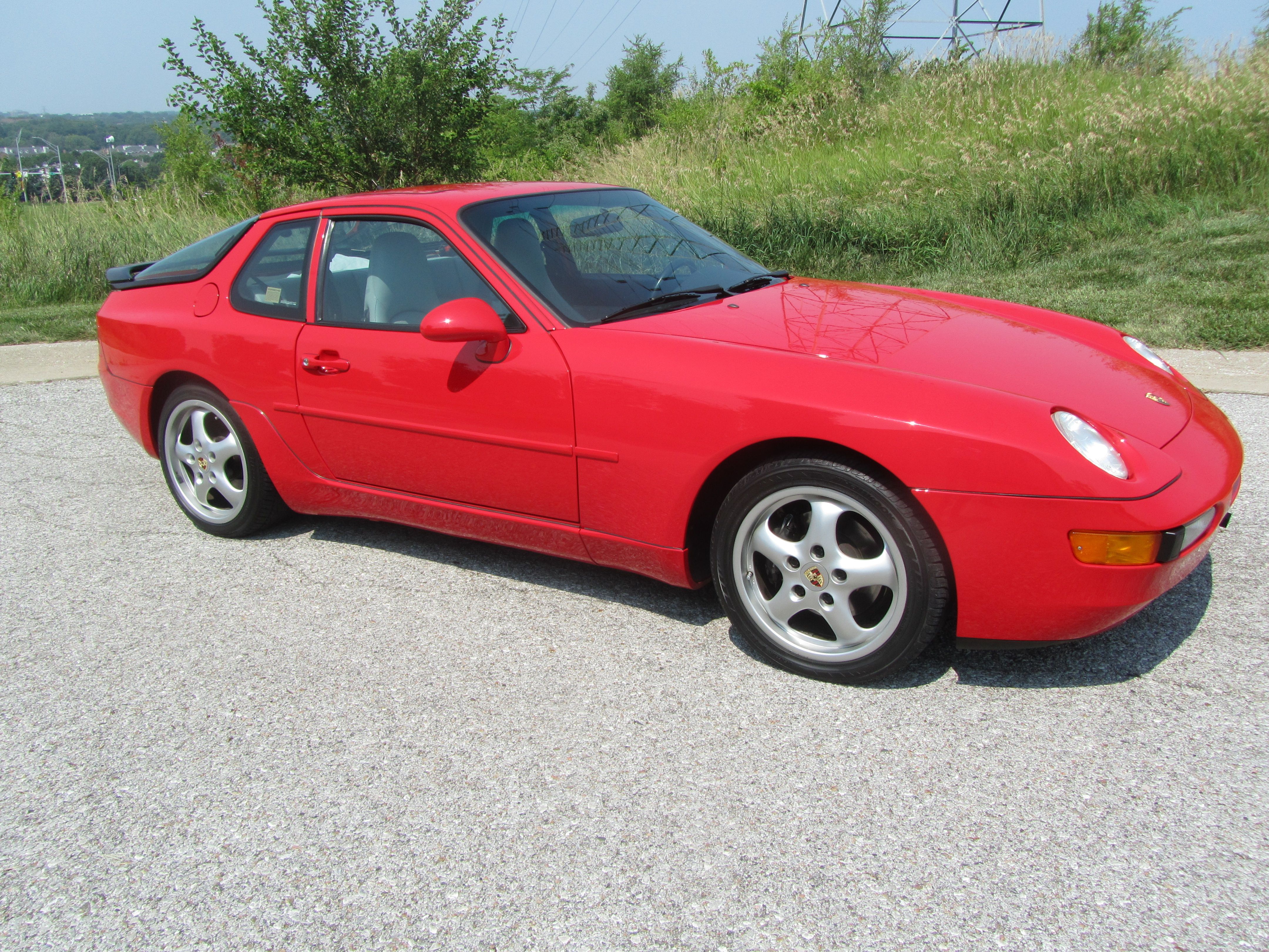Used 1995 Porsche 968 Coupe RWD image 8