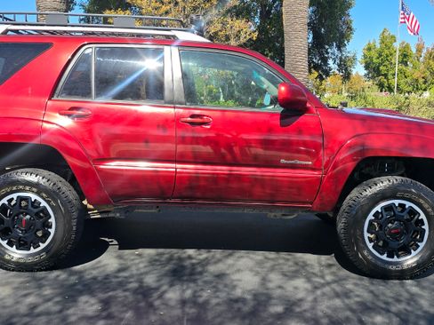 Used 2005 Toyota 4Runner Sport image 8