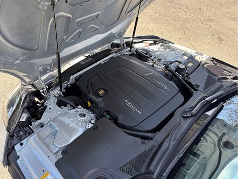 Used 2020 Jaguar F-TYPE image 45