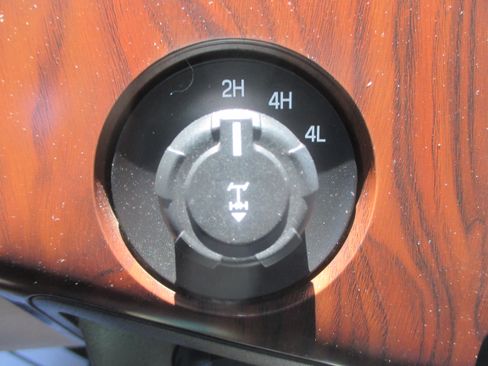 Used 2012 Ford F350 4x4 Crew Cab Super Duty image 11