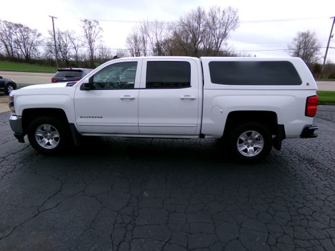 Used 2017 Chevrolet Silverado 1500 LT image 2