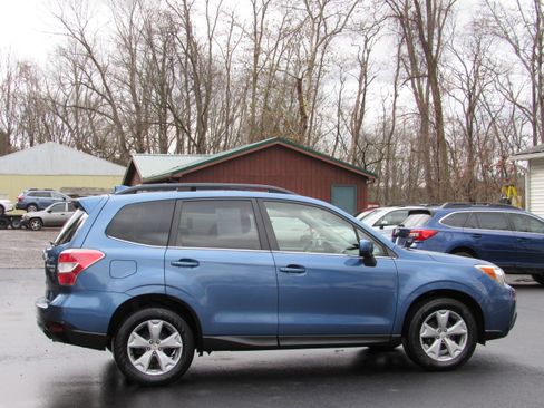 Used 2016 Subaru Forester 2.5i Limited image 11