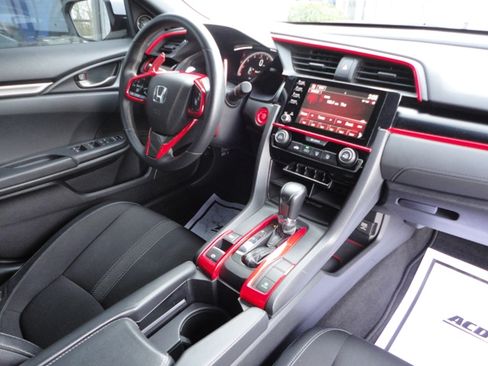 Used 2020 Honda Civic Sport image 24