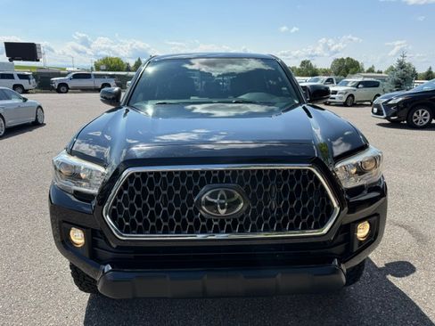 Used 2018 Toyota Tacoma 4x4 Double Cab image 9