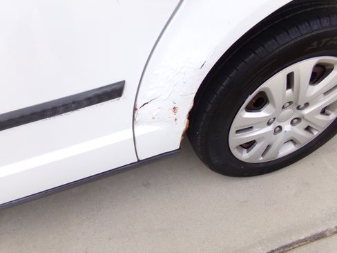 Used 2015 Dodge Grand Caravan SXT image 9