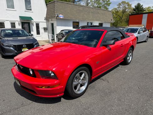 Used 2005 Ford Mustang GT image 31