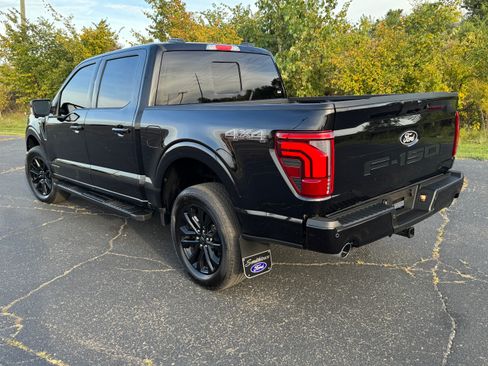 Used 2025 Ford F150 Lariat image 6