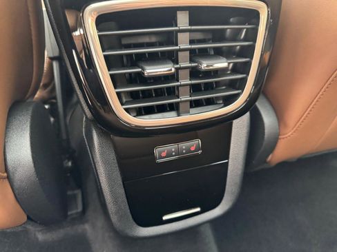 Used 2023 Lincoln Nautilus Reserve image 20