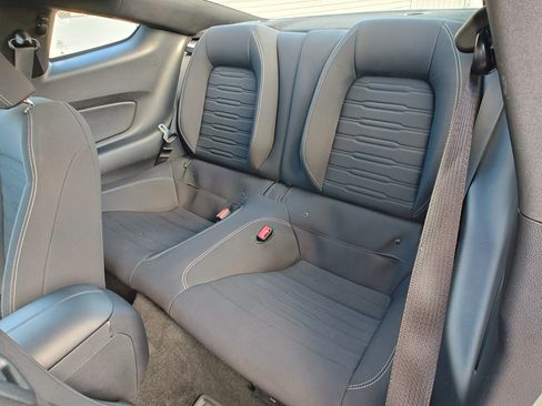 Used 2016 Ford Mustang GT image 35