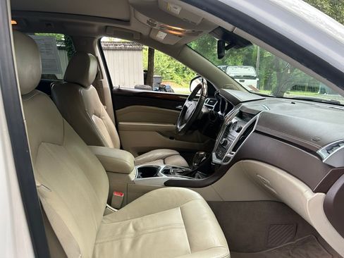 Used 2010 Cadillac SRX 2WD Premium image 26