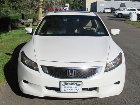 Used 2010 Honda Accord EX image 3