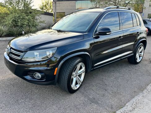 Used 2016 Volkswagen Tiguan FWD image 2