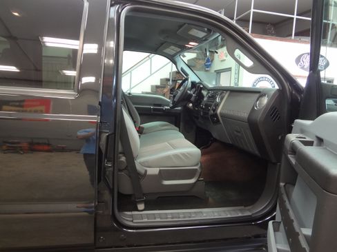 Used 2012 Ford F250 XLT image 14