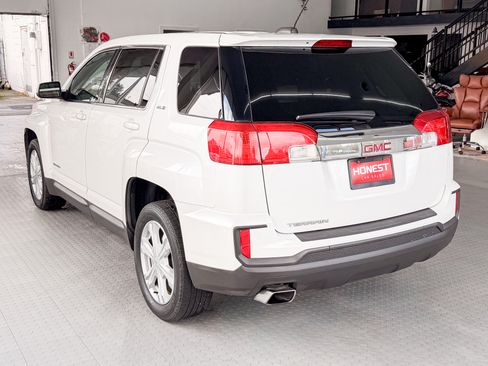 Used 2017 GMC Terrain SLE image 6