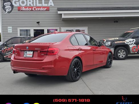 Used 2017 BMW 320i xDrive image 7