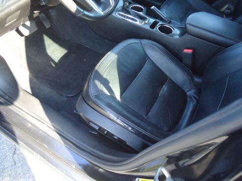 Used 2014 Chevrolet Malibu LT image 14