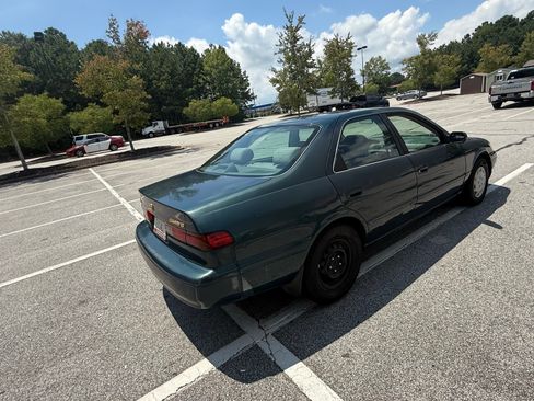 Used 1997 Toyota Camry image 5