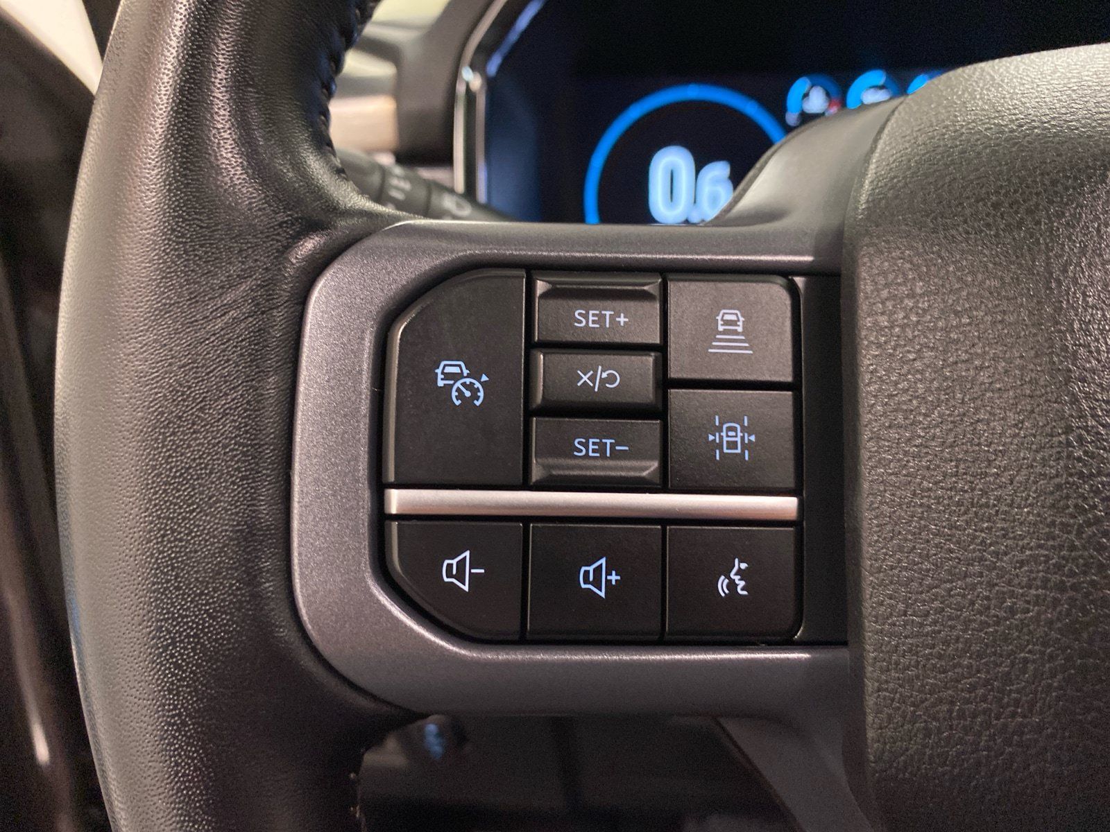 Certified 2023 Ford F150 Lariat AWD/4WD image 20