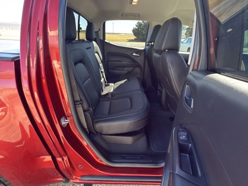 Used 2021 GMC Canyon Elevation image 13