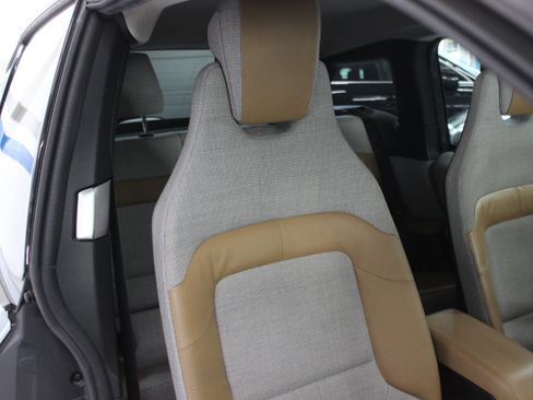 Used 2015 BMW i3 image 38