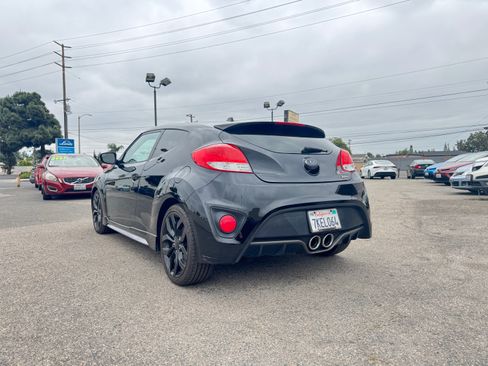 Used 2015 Hyundai Veloster Turbo FWD image 6