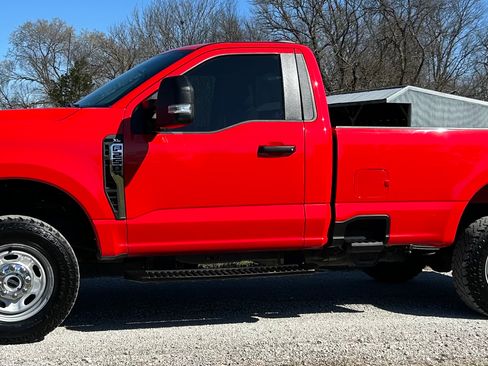 Used 2024 Ford F250 XL image 12