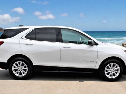 Used 2018 Chevrolet Equinox FWD LT w/ 1LT image 1