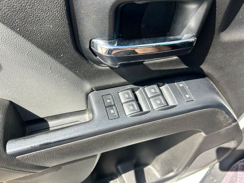 Used 2016 Chevrolet Silverado 2500 2WD Double Cab image 10