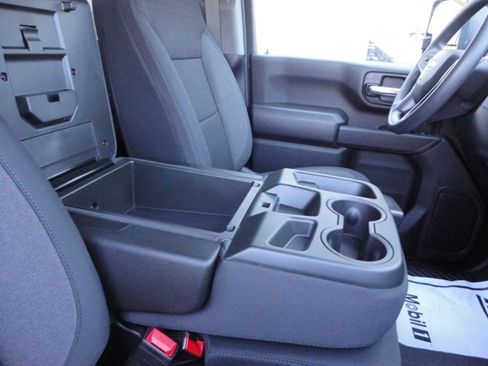 New 2025 Chevrolet Silverado 2500 Custom image 23