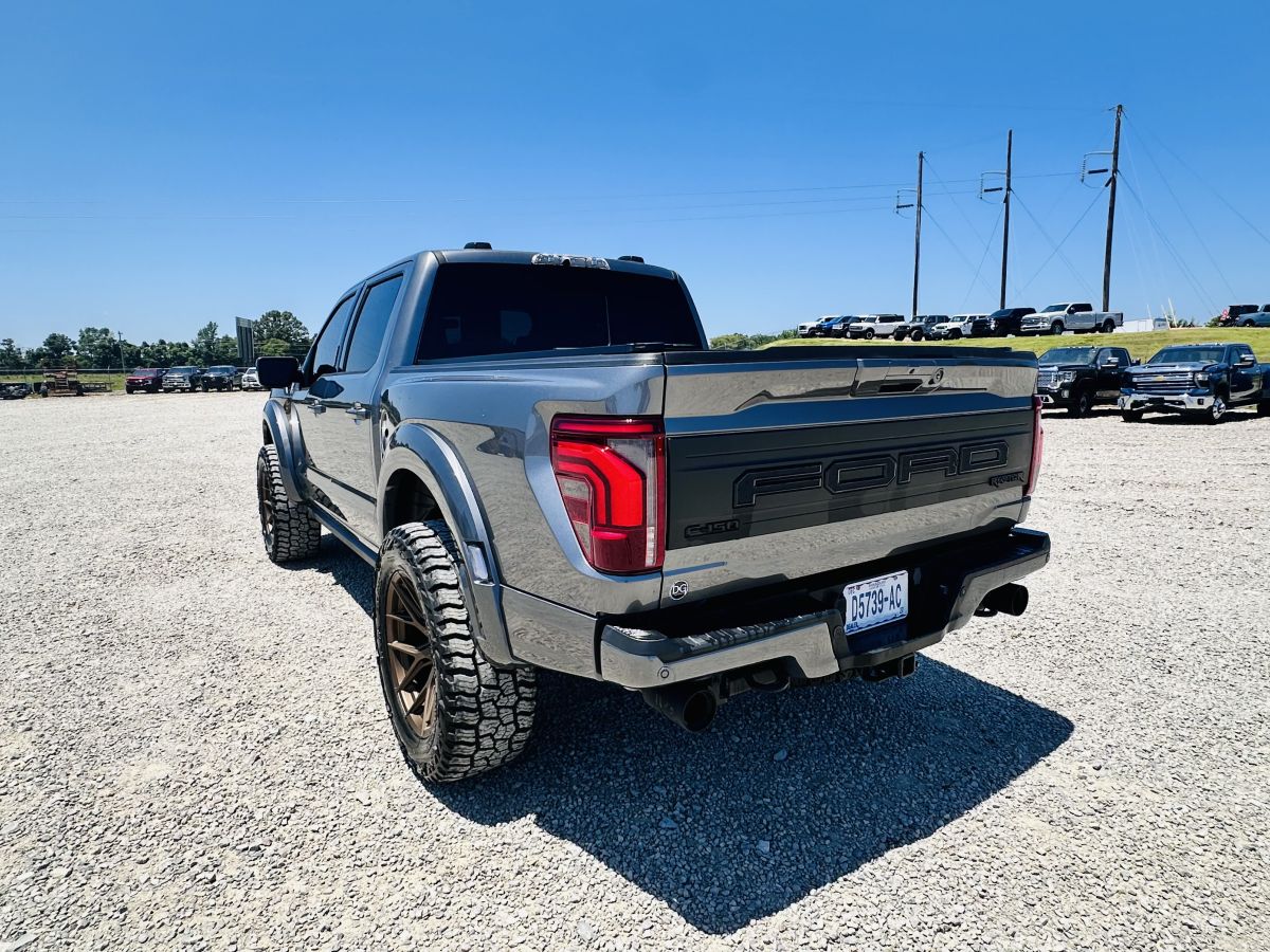 Used 2024 Ford F150 4x4 Crew Cab Raptor R image 6