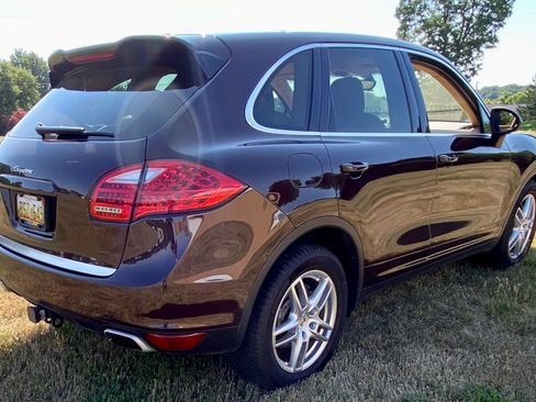 Used 2014 Porsche Cayenne UNAVAIL AWD/4WD image 7