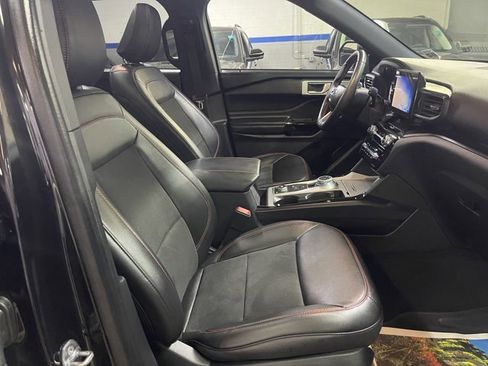 Certified 2022 Ford Explorer ST-Line image 22