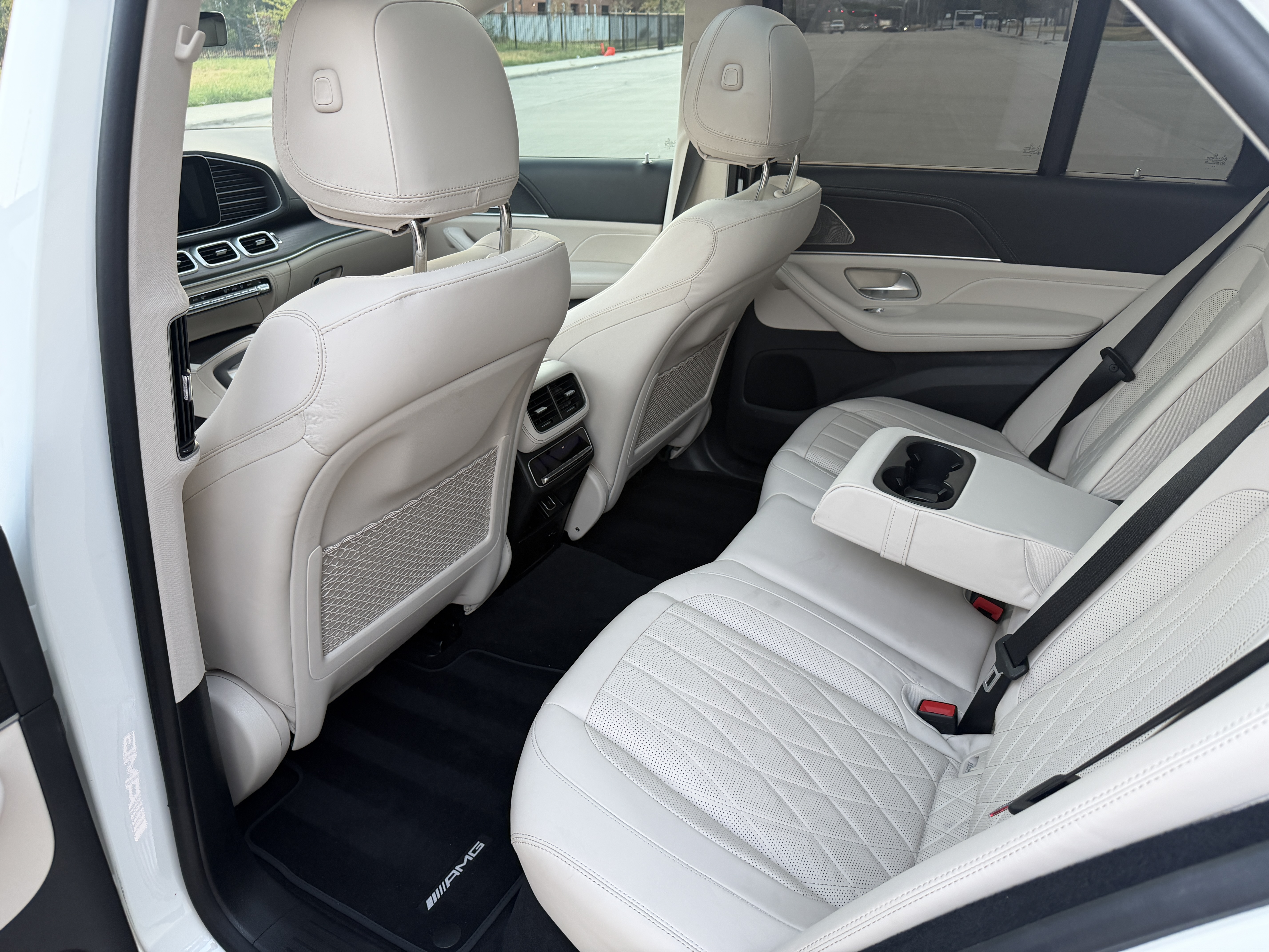 Used 2022 Mercedes-Benz GLE 63 AMG S 4MATIC image 32