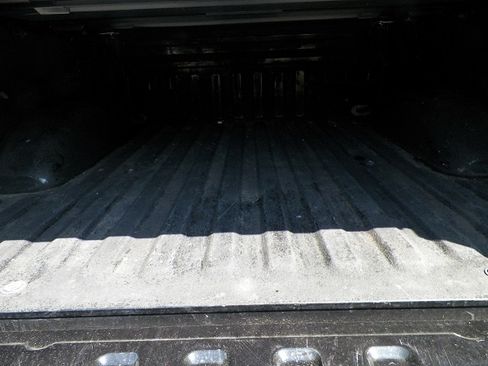 Used 2015 Ford F150 image 12