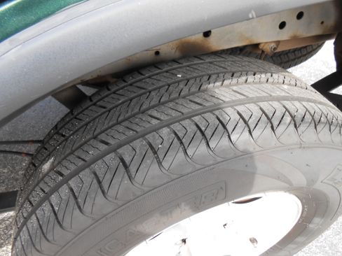 Used 2002 Nissan Xterra XE image 9