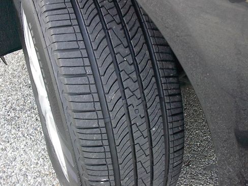 Used 2016 Dodge Grand Caravan SE image 20