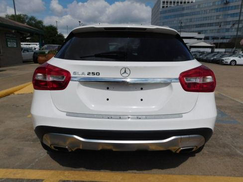 Used 2019 Mercedes-Benz GLA 250 image 6